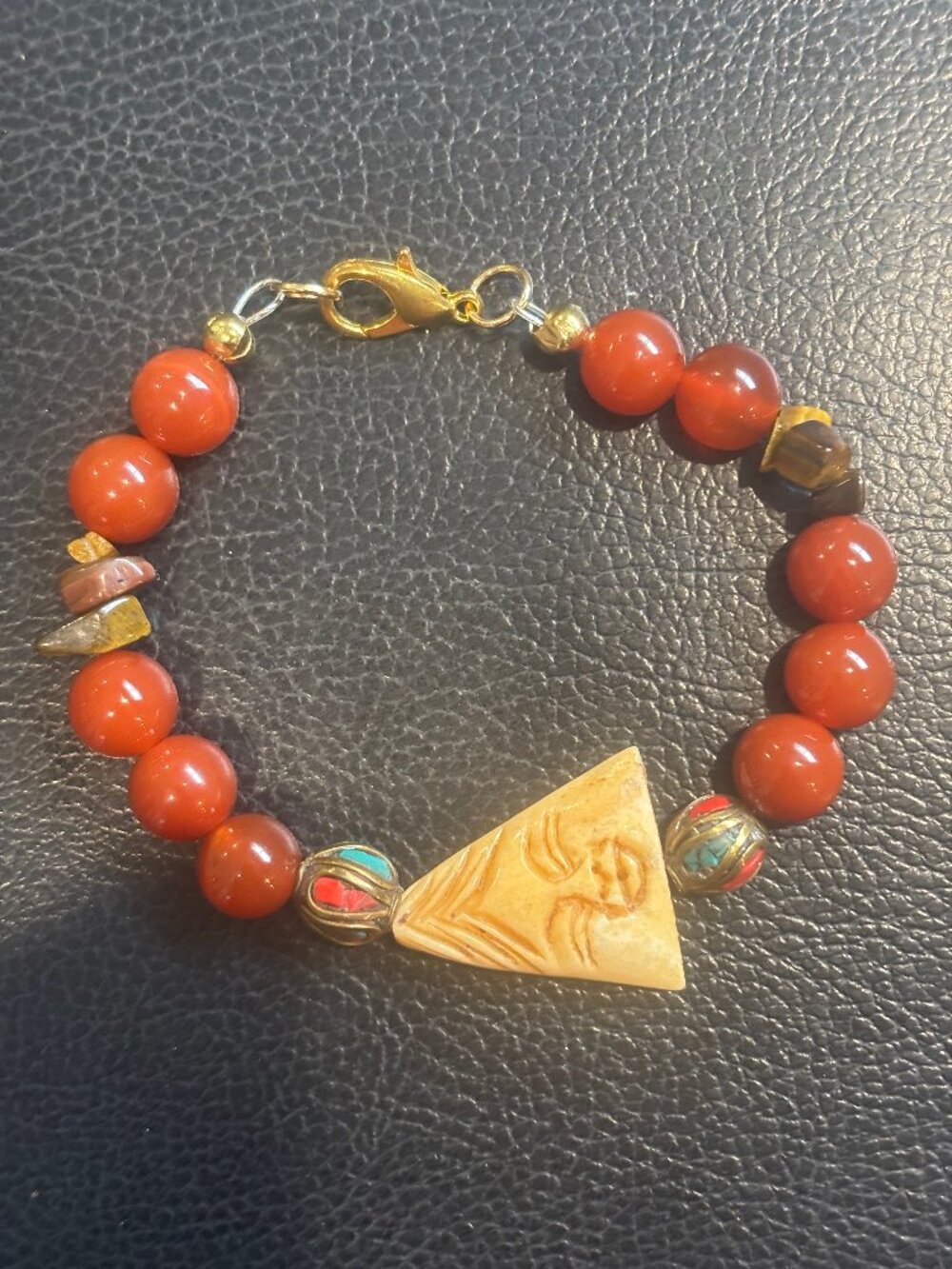 Handcrafted Buddha Face Pendant Carnelian & Tiger's Eye Tibetan Beads Bracelet